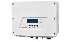 What is a solar inverter?